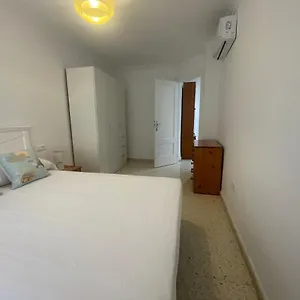 https://apartamento-torre-del-mar-centro.1costadelsol.com